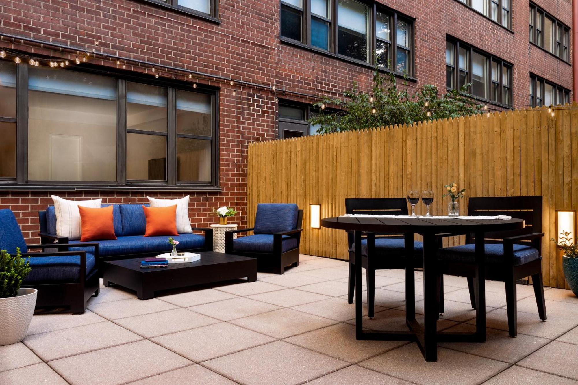 The Gardens Sonesta Es Suites New York Ngoại thất bức ảnh
