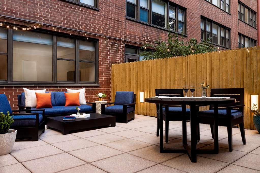 The Gardens Sonesta Es Suites New York Ngoại thất bức ảnh